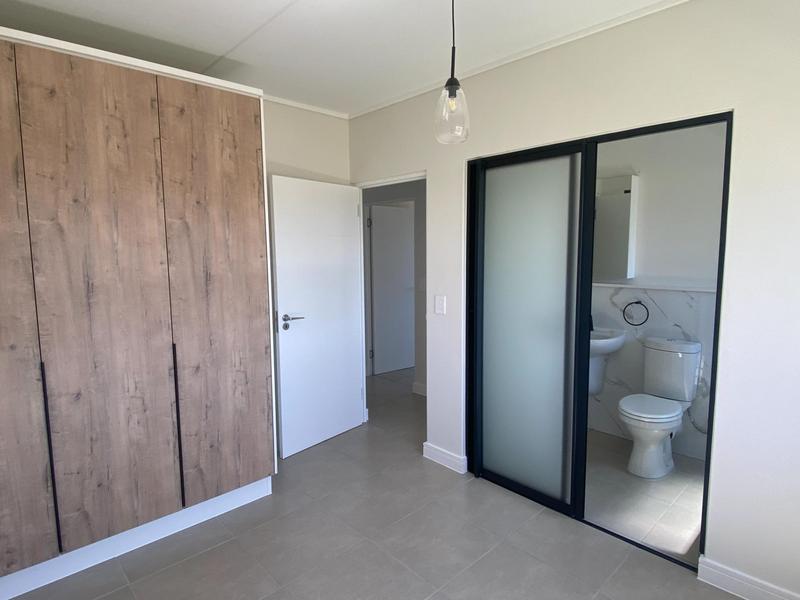 To Let 2 Bedroom Property for Rent in Richwood Western Cape